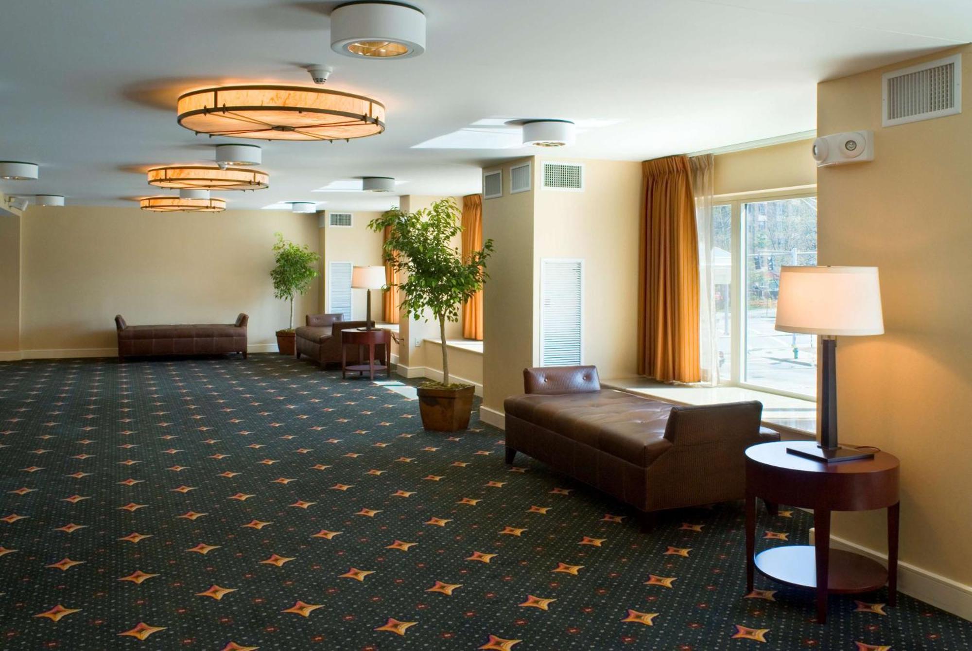 Отель Hilton Провиденс Интерьер фото